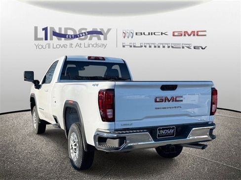 New 2025 GMC Sierra 2500 SLE image 4