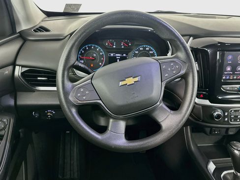 Used 2020 Chevrolet Traverse LS FWD image 17