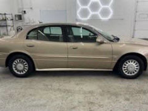 Used 2005 Buick Le Sabre Custom image 6