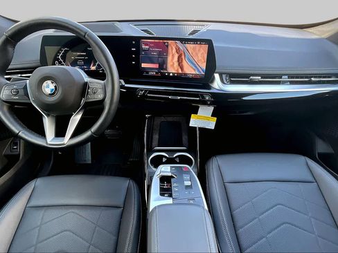 Certified 2025 BMW X1 xDrive28i AWD/4WD image 15