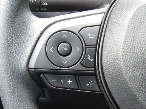 Certified 2025 Toyota RAV4 LE AWD/4WD image 23