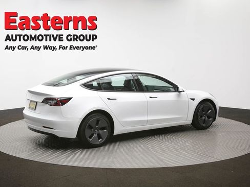 Used 2023 Tesla Model 3 Standard Range image 40
