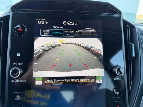 Used 2024 Subaru Crosstrek 2.5i Limited image 12