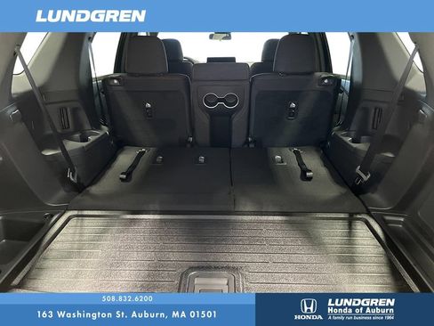 New 2026 Honda Pilot Sport image 5