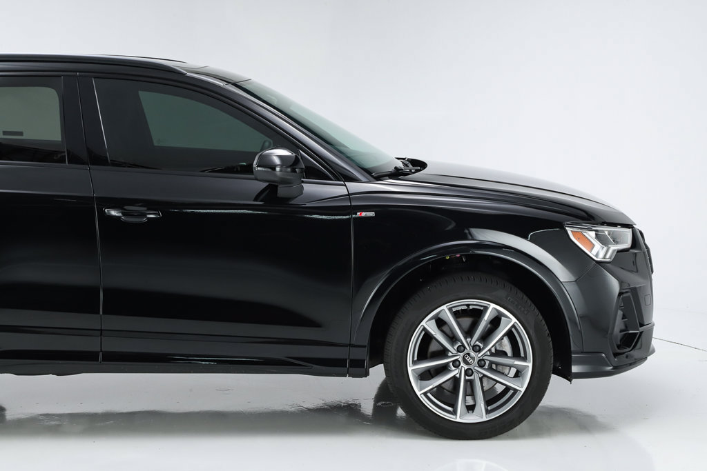 Used 2023 Audi Q3 2.0T Premium Plus w/ Premium Plus Package AWD/4WD image 63