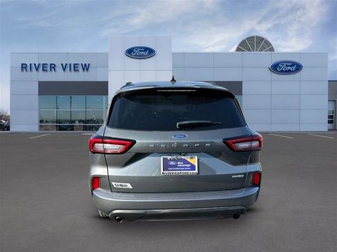 Certified 2023 Ford Escape ST-Line image 5