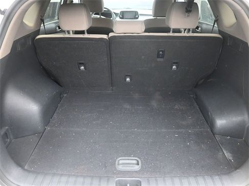 Used 2019 Hyundai Tucson SEL w/ Cargo Package image 7