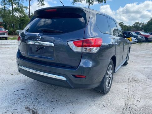 Used 2014 Nissan Pathfinder S FWD image 5