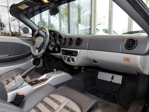Used 2003 Ferrari 360 Spider RWD image 15