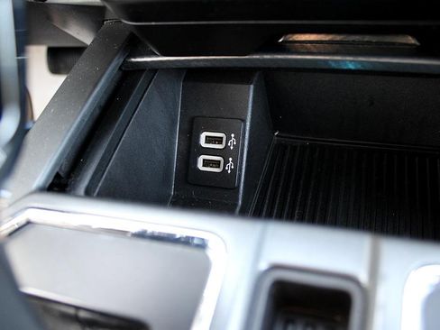 Used 2019 Ford F150 XLT w/ Equipment Group 302A Luxury image 28