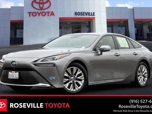 Certified 2021 Toyota Mirai XLE image 1