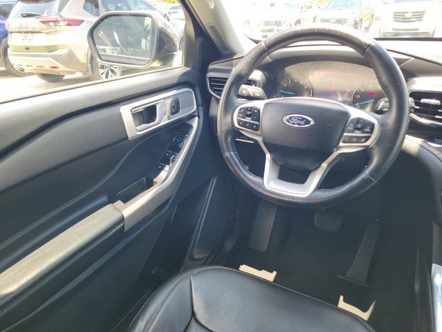 Used 2023 Ford Explorer Limited w/ Equipment Group 301A RWD image 21