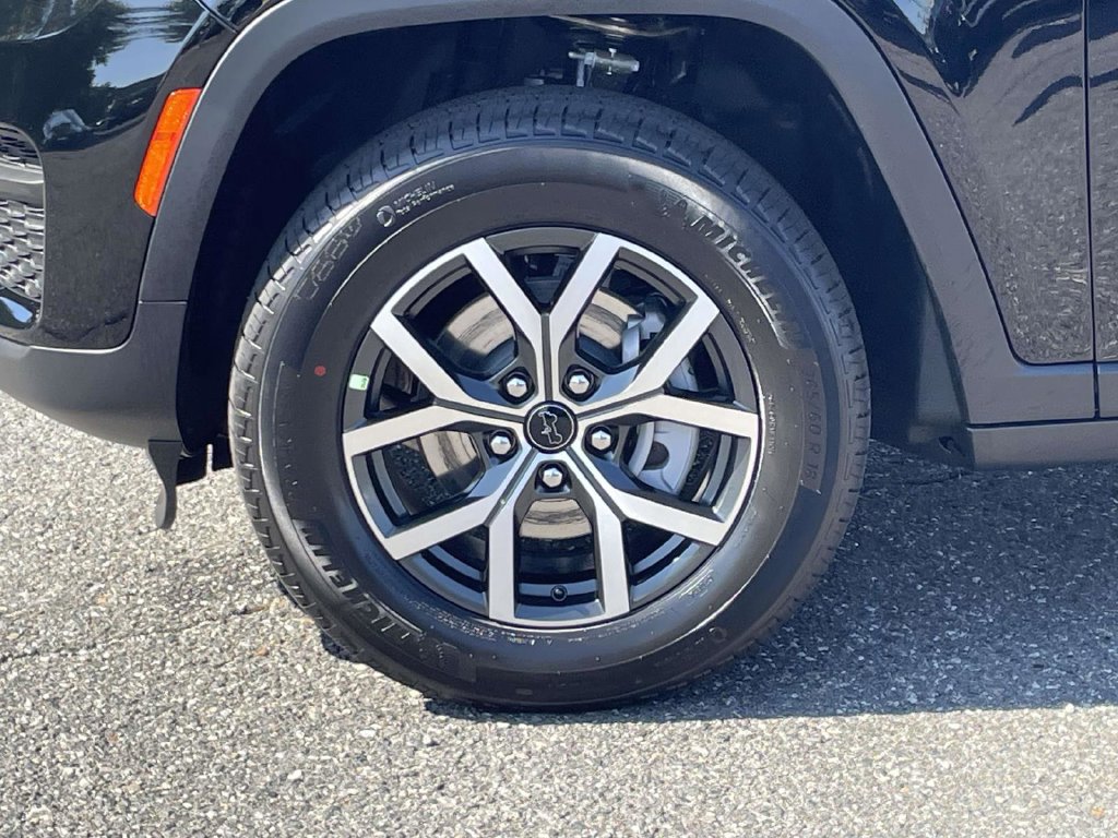 New 2027 Jeep Grand Cherokee 4WD image 11