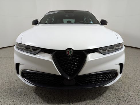 Used 2024 Alfa Romeo Tonale Veloce w/ Active Assist Package image 2