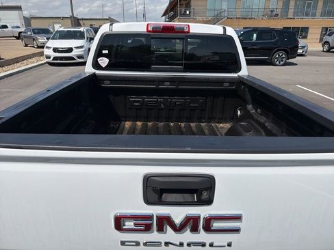 Used 2021 GMC Canyon Denali AWD/4WD image 8