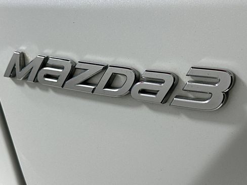 Used 2015 MAZDA MAZDA3 s Touring image 10