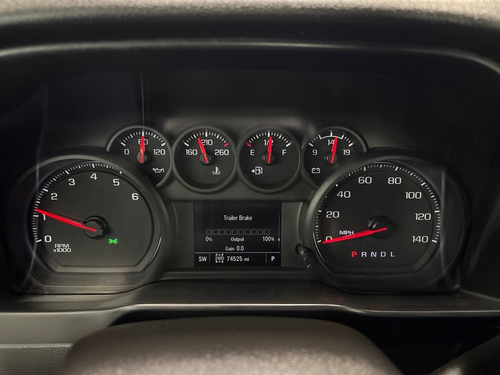 Used 2020 Chevrolet Silverado 1500 Custom w/ Custom Value Package AWD/4WD image 33