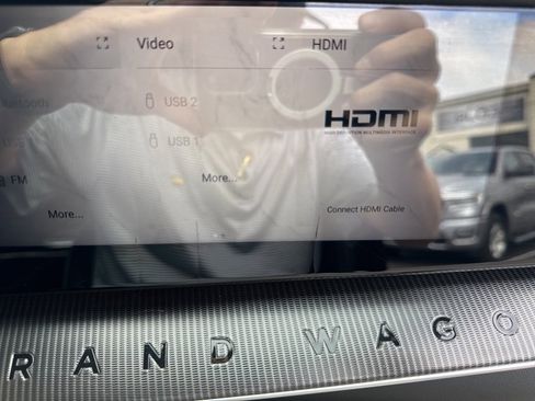 Used 2022 Jeep Grand Wagoneer Series II image 38