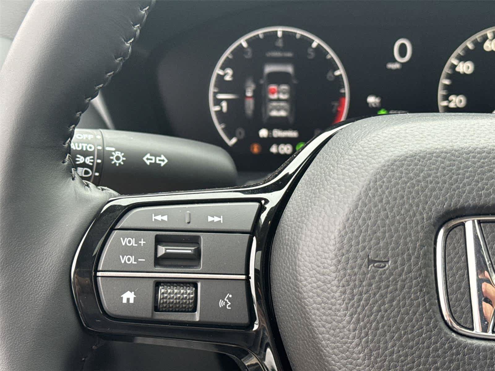 Used 2027 Honda HR-V EX-L image 18