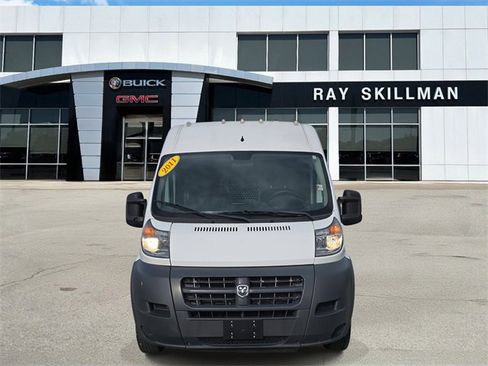 Used 2017 RAM ProMaster 2500 w/ Interior Convenience Group image 2
