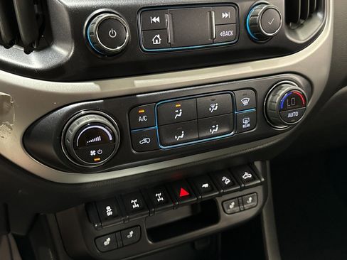 Used 2021 Chevrolet Colorado ZR2 image 37