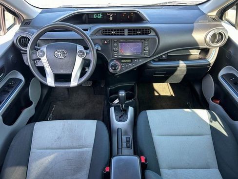 Used 2013 Toyota Prius C image 27