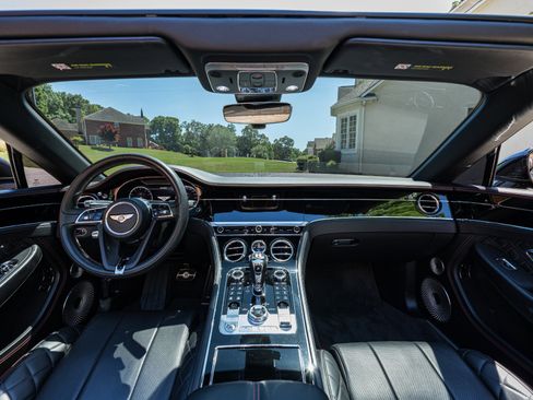 Used 2020 Bentley Continental GT AWD/4WD image 53