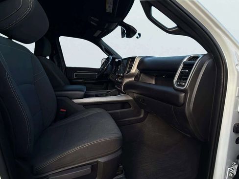 Used 2022 RAM 3500 Big Horn w/ Level C Equiment Group image 15