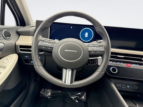 Used 2025 Hyundai Sonata Limited image 12