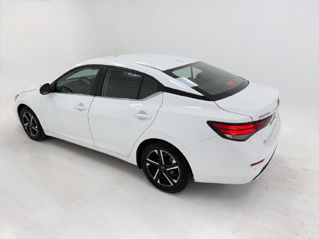 Used 2024 Nissan Sentra SV FWD image 37