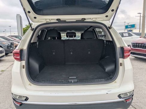 Used 2022 Kia Sportage LX FWD image 12