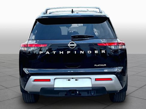Used 2025 Nissan Pathfinder Platinum w/ Cargo Package FWD image 5