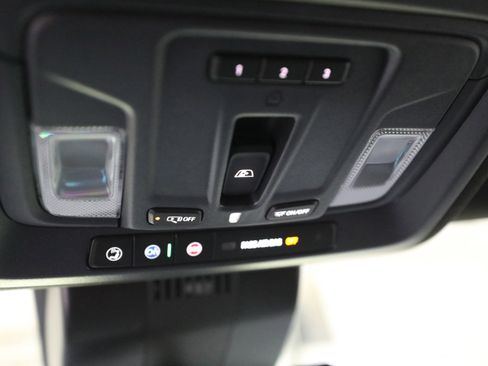 New 2026 Chevrolet Silverado 1500 ZR2 image 29