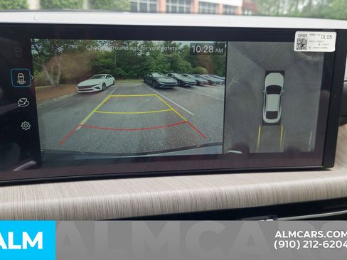 Used 2025 Hyundai Sonata Limited FWD image 27