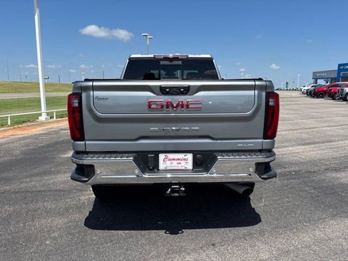 Used 2024 GMC Sierra 2500 SLT w/ SLT Premium Package AWD/4WD image 6