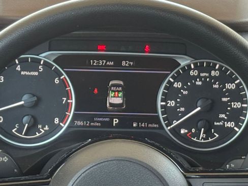 Used 2023 Nissan Rogue SV FWD image 41