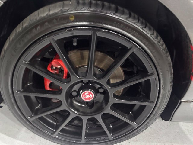 Used 2013 FIAT 500 Abarth w/ Beats Audio Pkg FWD image 30