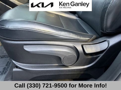 Used 2022 Kia Telluride LX image 28