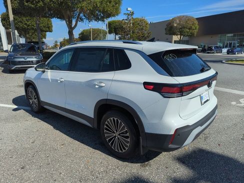 New 2026 Volkswagen Tiguan S image 7