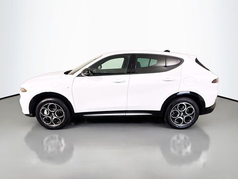 Used 2024 Alfa Romeo Tonale Ti AWD/4WD image 6