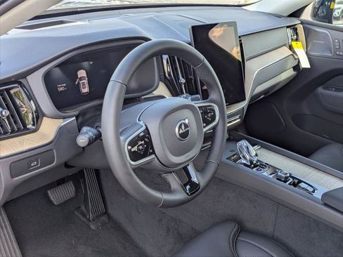 New 2026 Volvo XC60 B5 Ultra w/ Climate Package AWD/4WD image 7