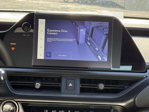 New 2025 Lexus UX 300h AWD image 10