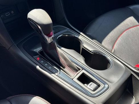 Used 2022 Chevrolet Equinox RS w/ RS Leather Package FWD image 36