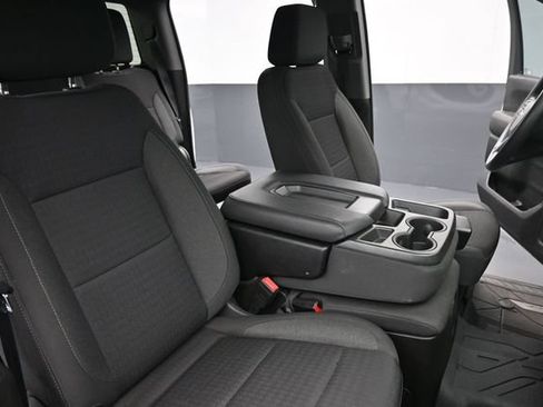 Used 2022 Chevrolet Silverado 1500 Custom RWD image 19