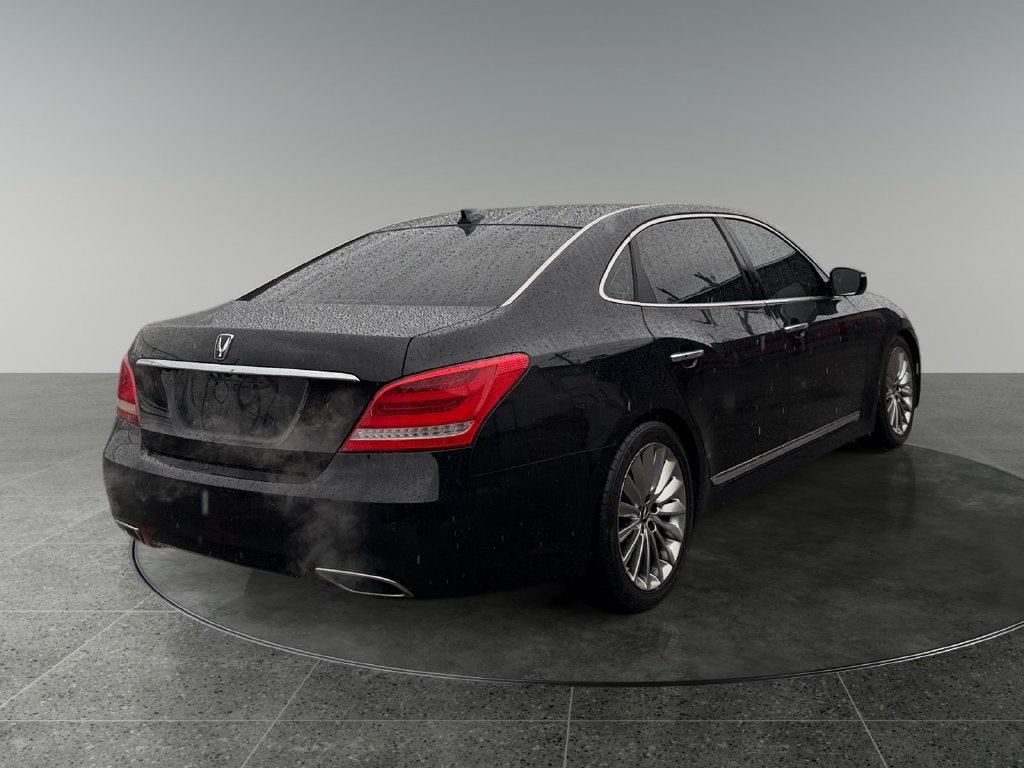 Used 2014 Hyundai Equus Signature RWD image 9