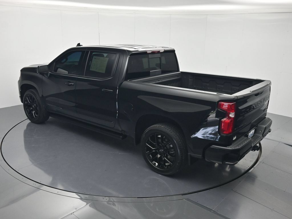 Used 2026 Chevrolet Silverado 1500 High Country w/ Midnight Edition AWD/4WD image 37