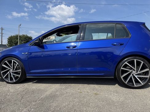 Used 2018 Volkswagen Golf 4-Door AWD/4WD image 7