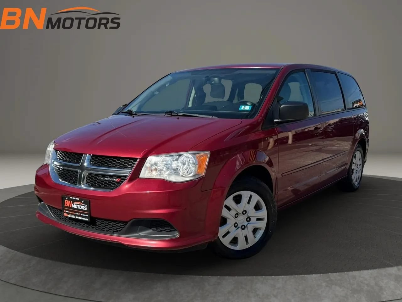 Used 2015 Dodge Grand Caravan SE w/ Quick Order Package 29E SE FWD image 1