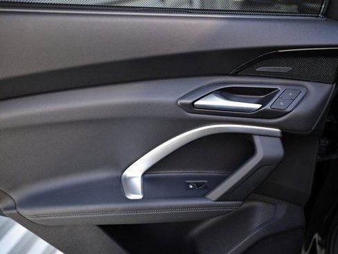 Certified 2025 Audi Q5 Premium Plus w/ Premium Plus image 23