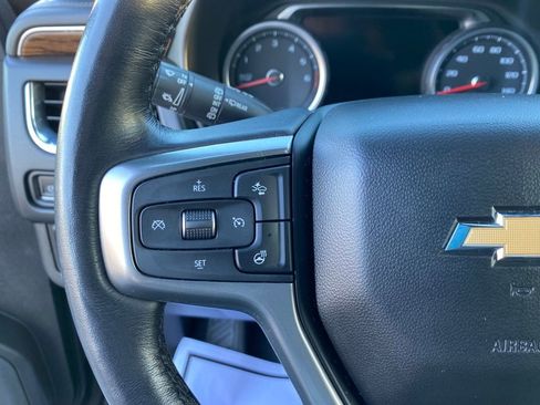 Used 2021 Chevrolet Tahoe Premier w/ Premium Package image 27